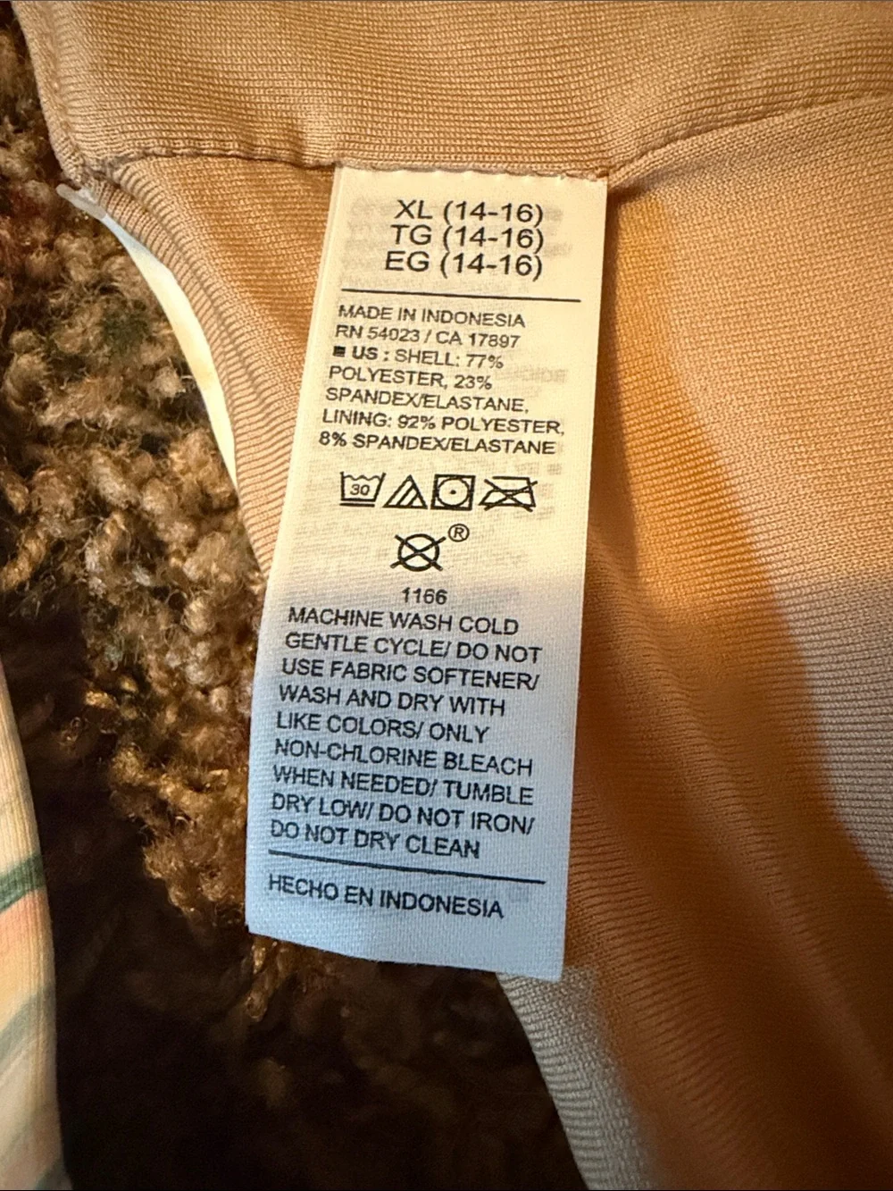 Old Navy Marble-Print Kids Sports Bra
